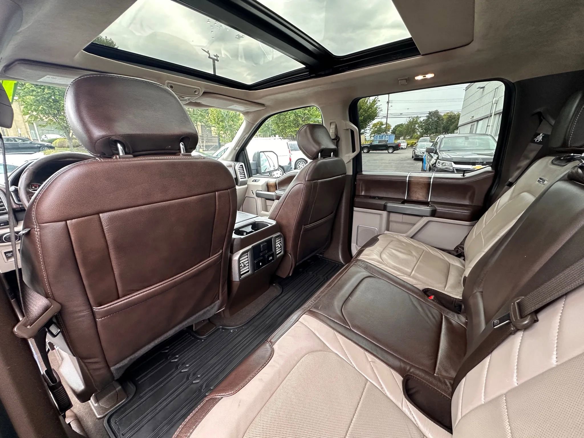 Used 2019 Ford F150 Limited w/ Trailer Tow Package image 15