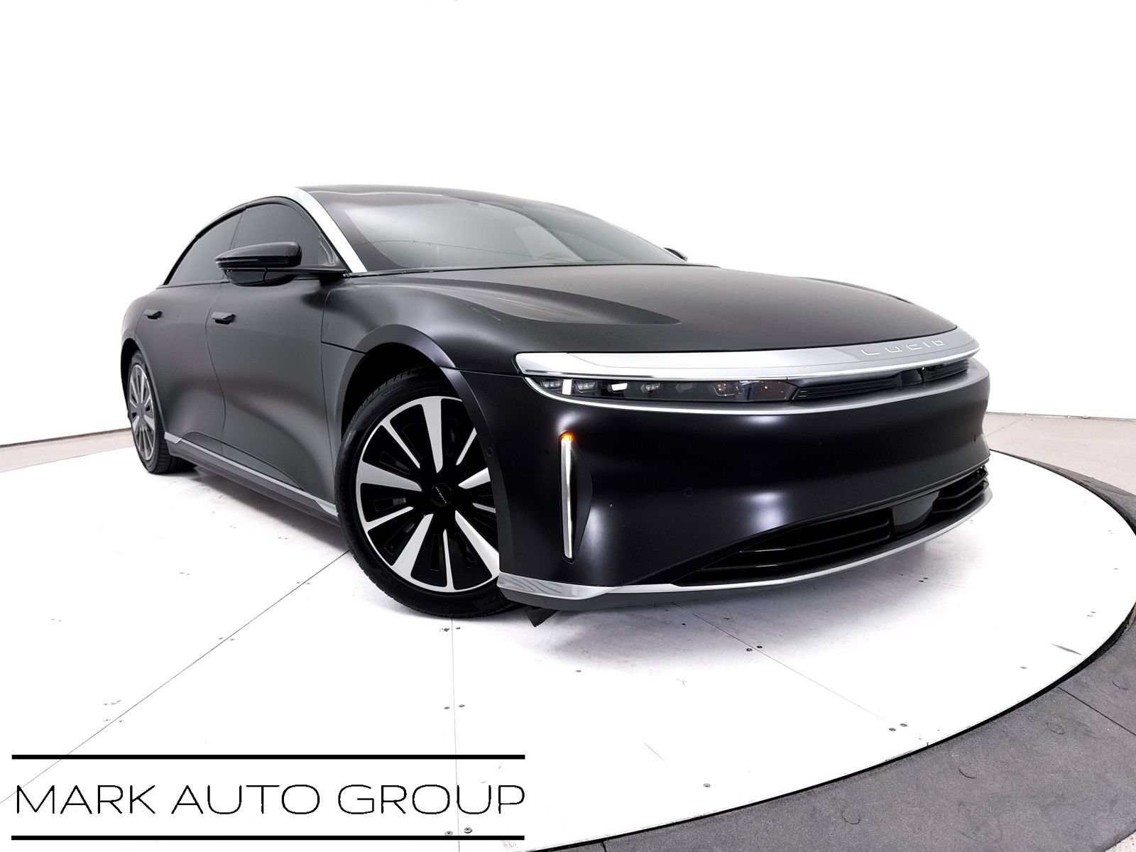 Used 2023 Lucid Air Touring AWD/4WD image 1
