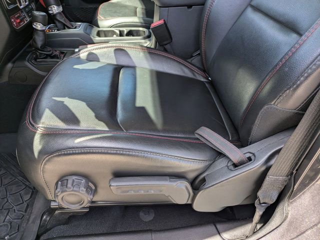 Used 2022 Jeep Gladiator Rubicon w/ LED Lighting Group AWD/4WD image 14