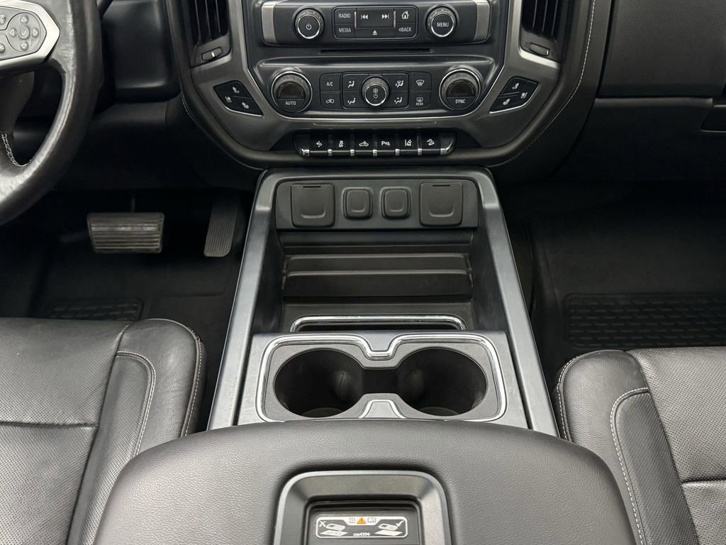 Used 2017 Chevrolet Silverado 3500 LTZ image 18