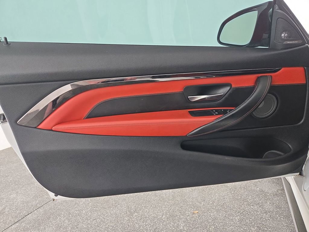 Used 2018 BMW M4 Coupe RWD image 26