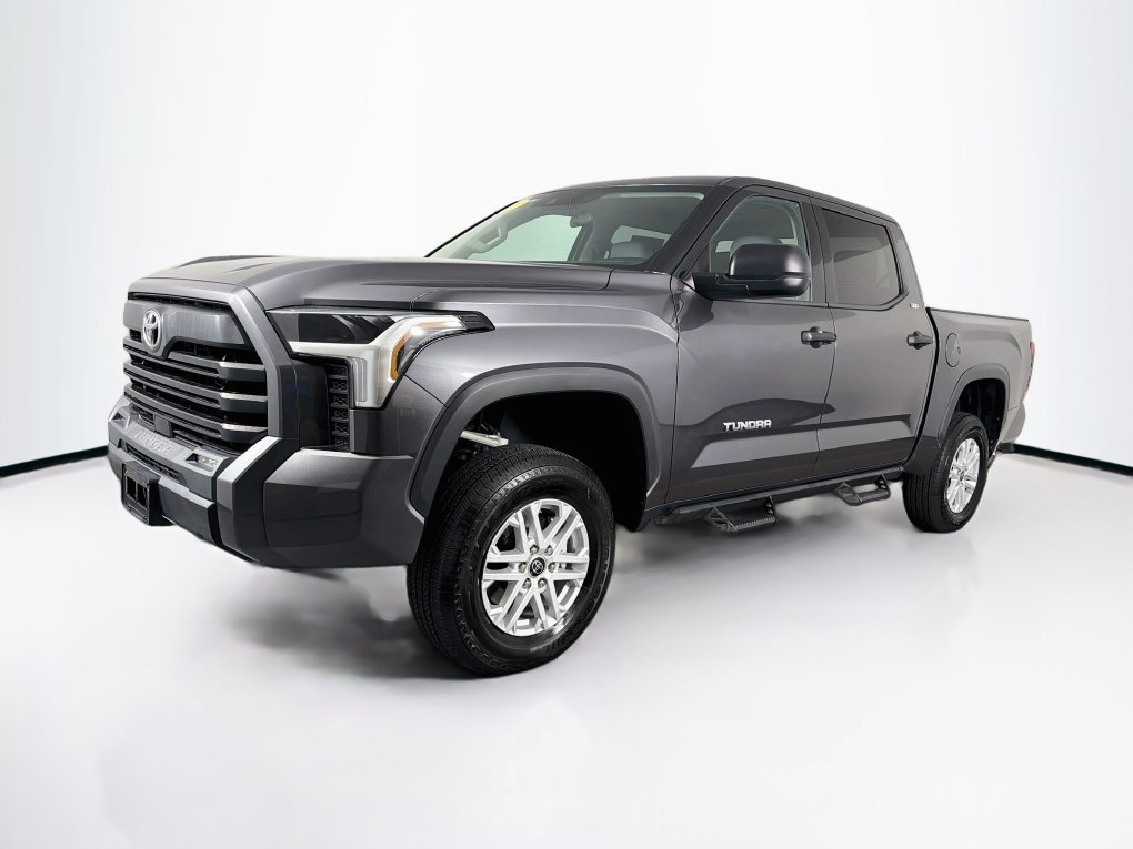 Used 2023 Toyota Tundra SR5 AWD/4WD image 3