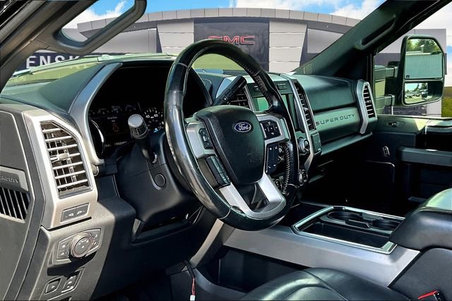 Used 2019 Ford F350 Platinum w/ Platinum Ultimate Package image 12