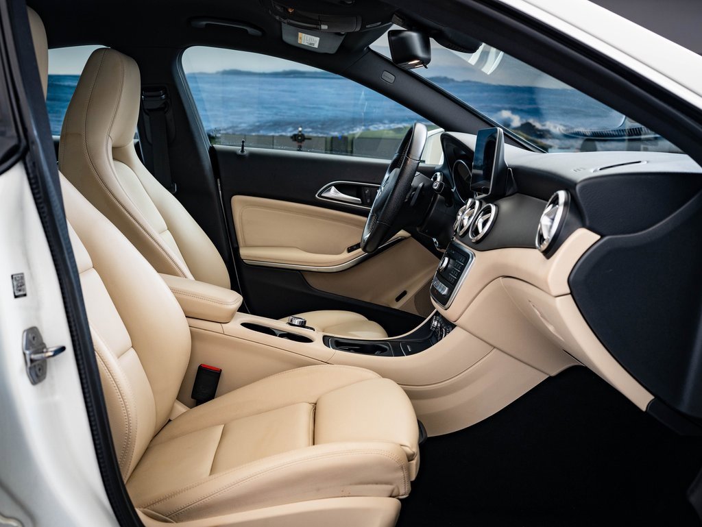 Used 2019 Mercedes-Benz CLA 250 4MATIC image 23