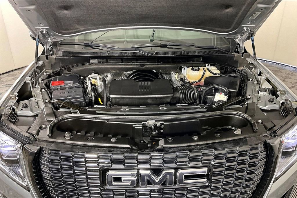 Used 2024 GMC Yukon XL Denali Ultimate image 13