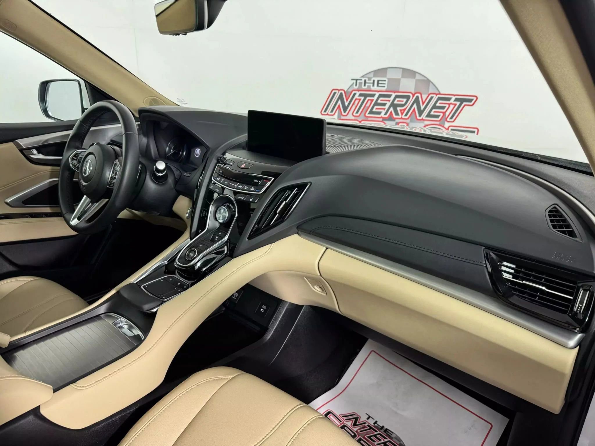 Used 2024 Acura RDX SH-AWD image 12