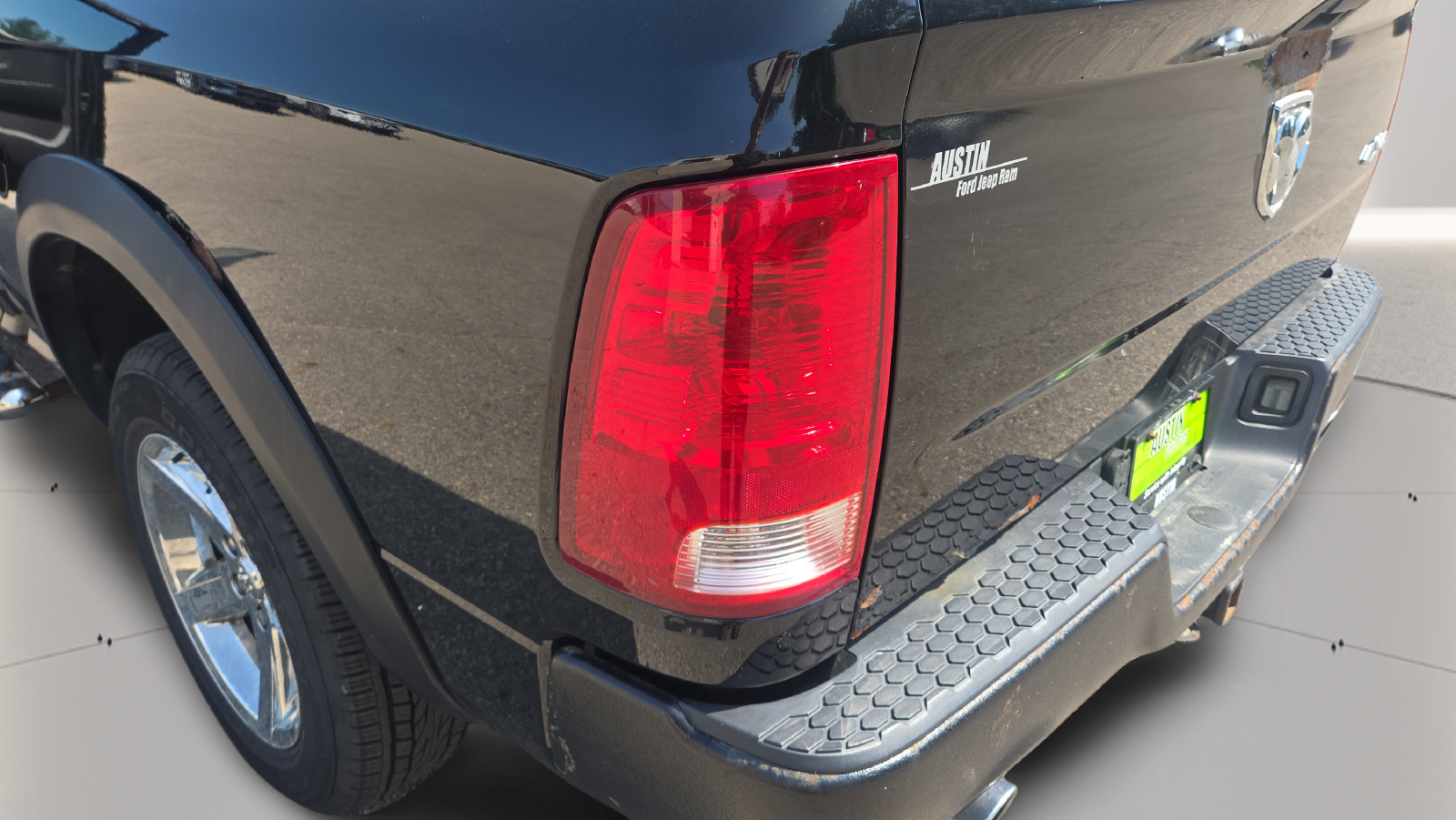 Used 2012 RAM 1500 Express AWD/4WD image 19