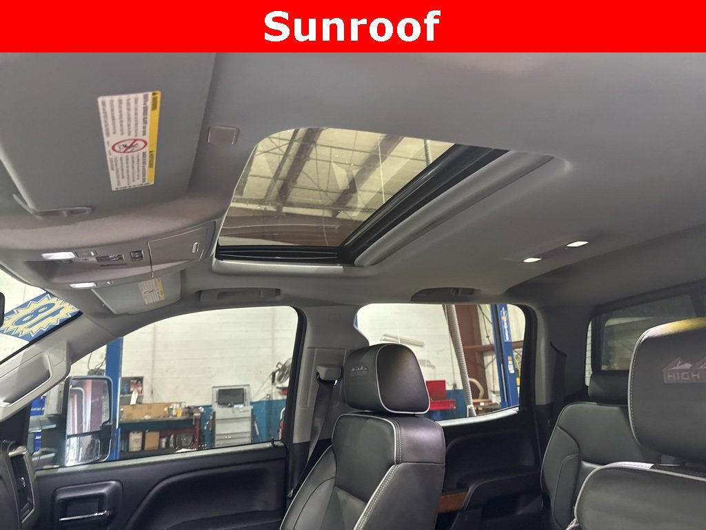 Used 2018 Chevrolet Silverado 2500 High Country w/ Duramax Plus Package image 3