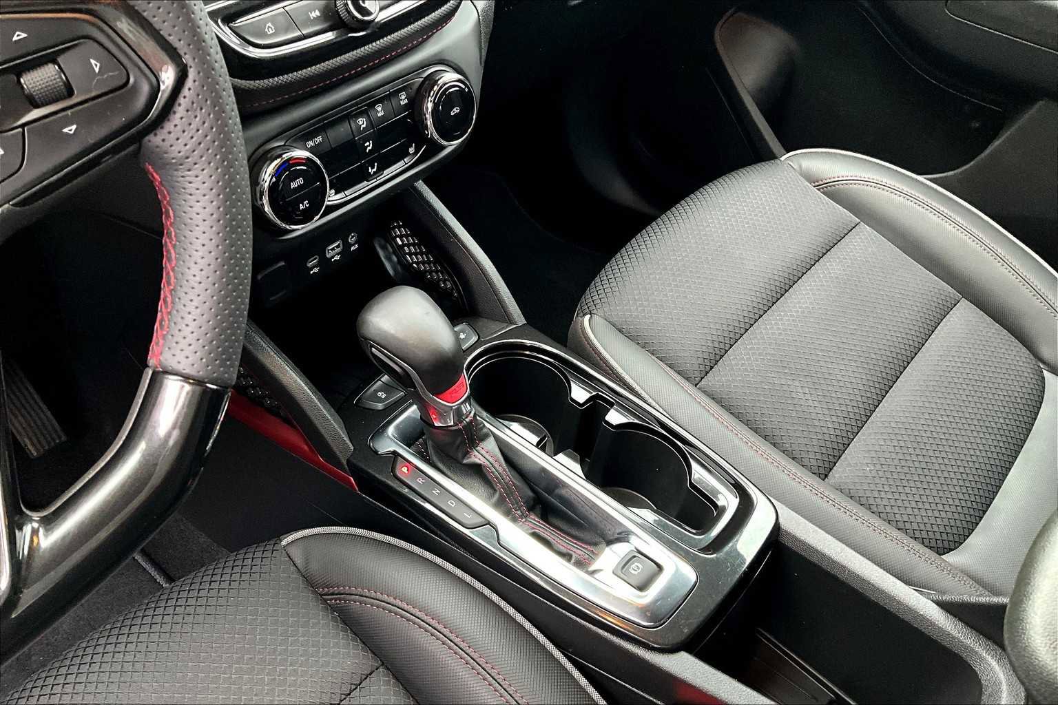 Used 2023 Chevrolet TrailBlazer RS w/ Convenience Package image 31