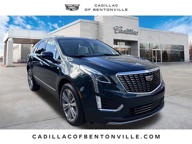 New 2025 Cadillac XT5 Premium Luxury image 1