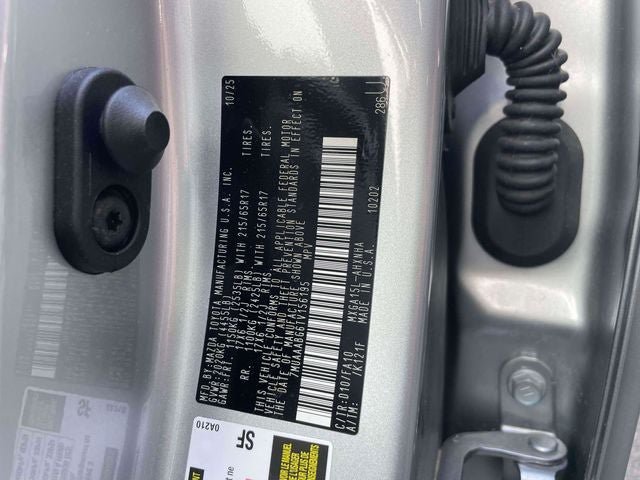 Used 2026 Toyota Corolla Cross L AWD/4WD image 19