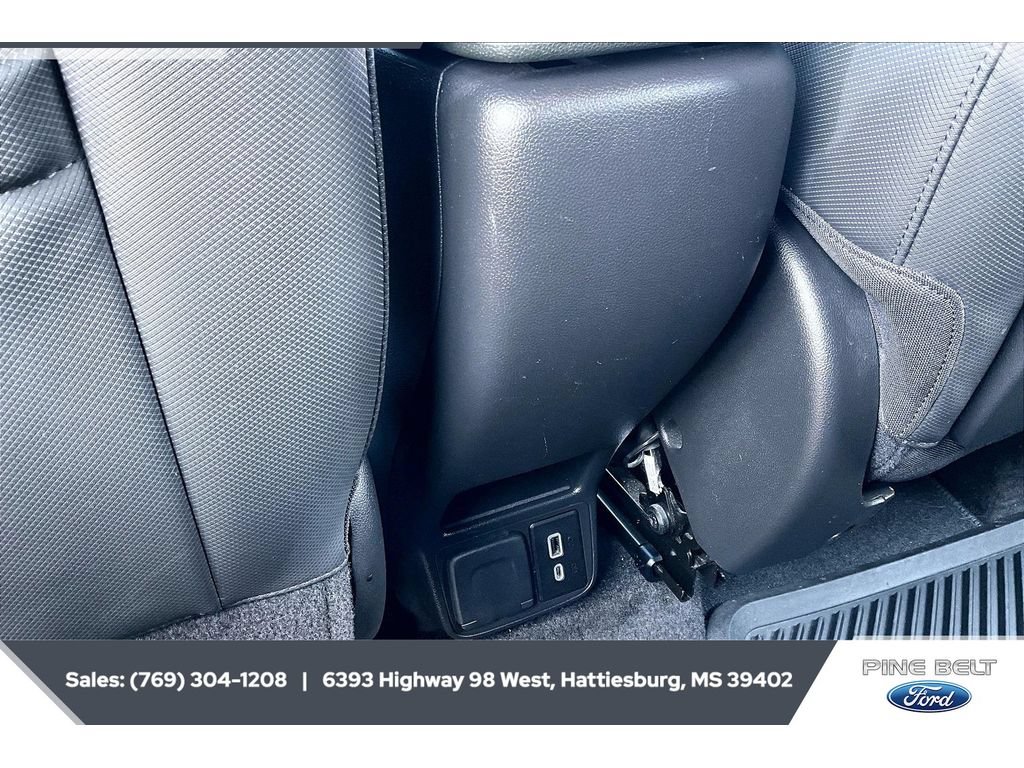 Used 2022 Chevrolet TrailBlazer RS w/ Convenience Package FWD image 24