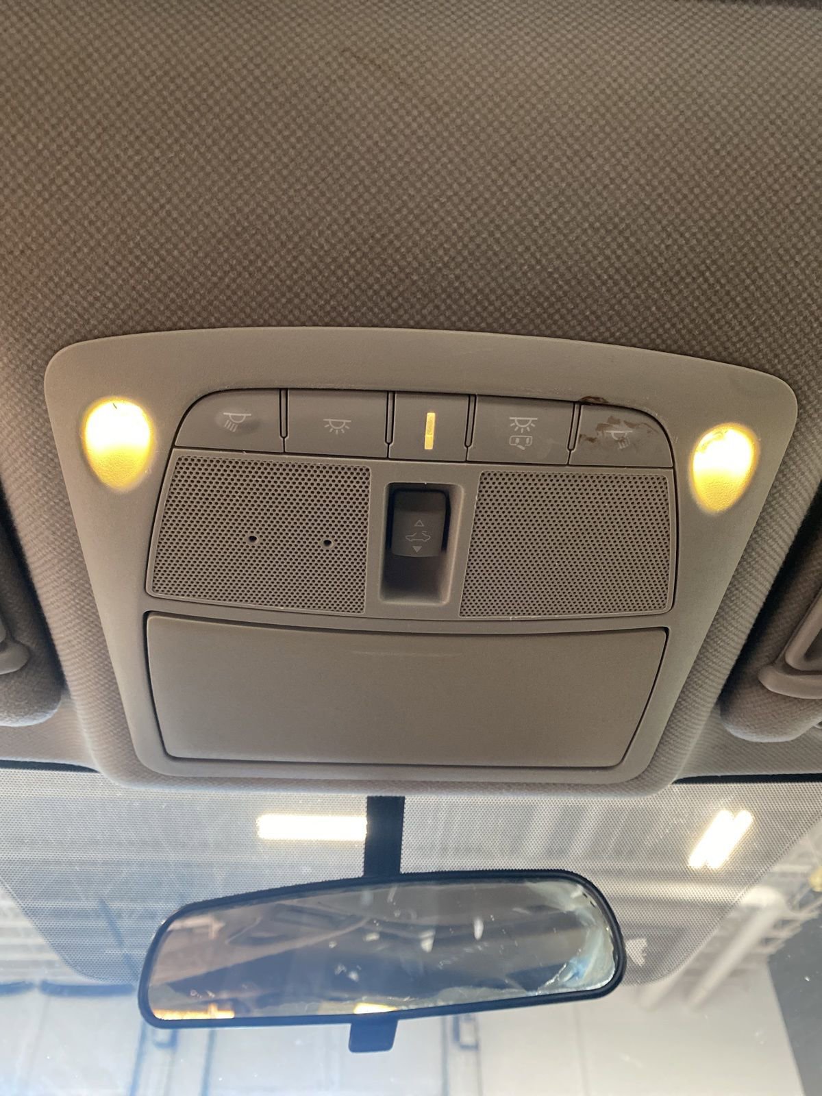 Used 2017 Nissan Sentra SV w/ Style Package image 14