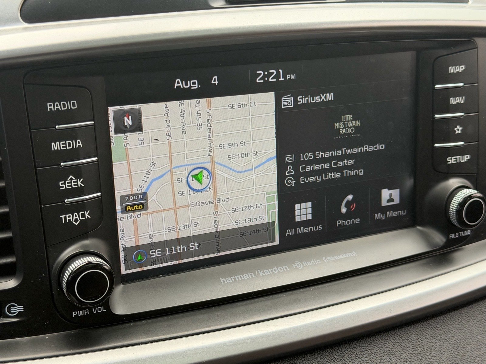 Used 2019 Kia Sorento SX w/ SX Touring Package FWD image 24
