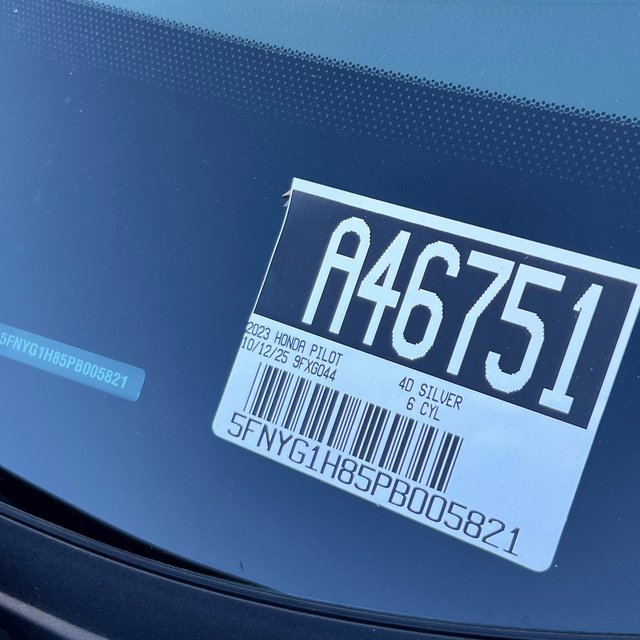 Used 2023 Honda Pilot Elite image 8