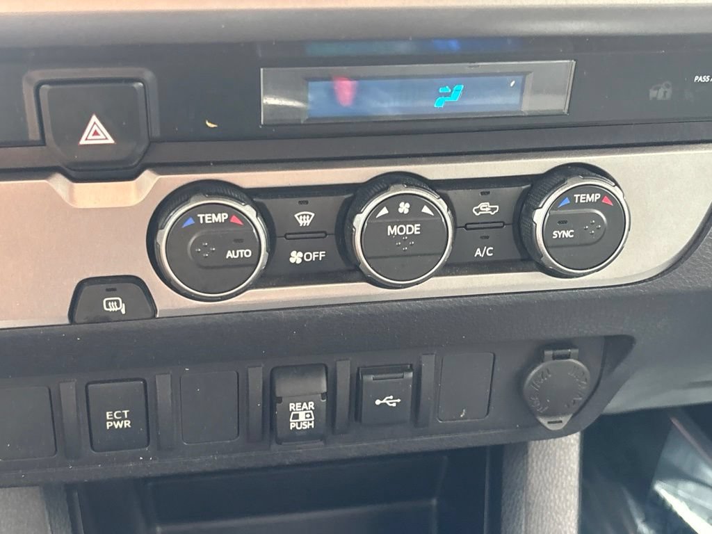 Used 2021 Toyota Tacoma SR5 RWD image 13