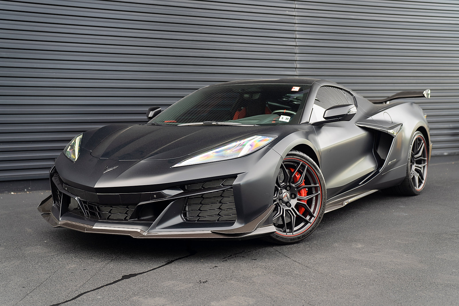 Used 2023 Chevrolet Corvette Z06 w/ Z07 Performance Package RWD image 1