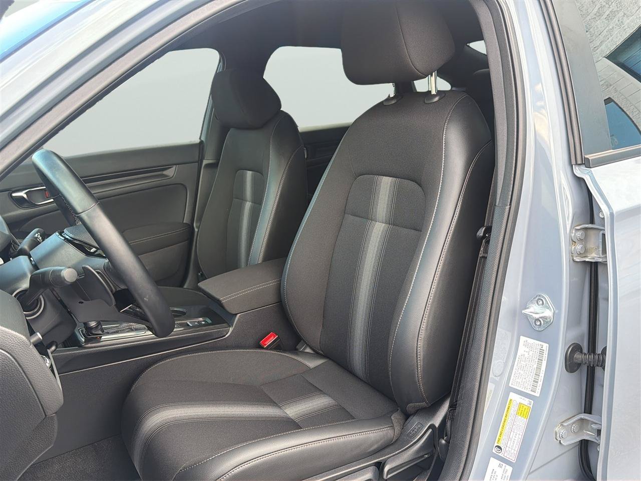 Used 2024 Honda Civic Sport image 11