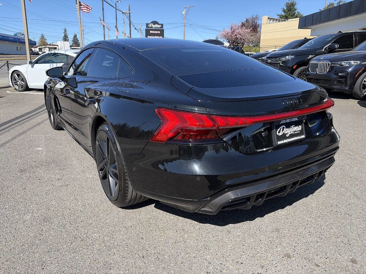 Used 2022 Audi RS e-tron GT w/ Year 1 Package AWD/4WD image 3