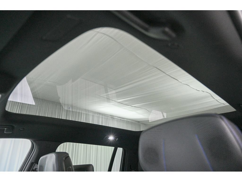 New 2026 Cadillac Escalade IQL Luxury image 32