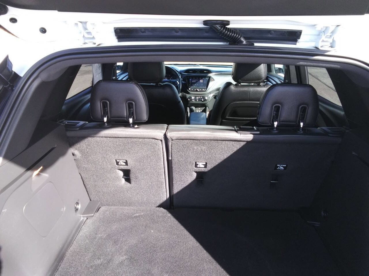 Used 2022 Chevrolet TrailBlazer ACTIV w/ Technology Package image 8