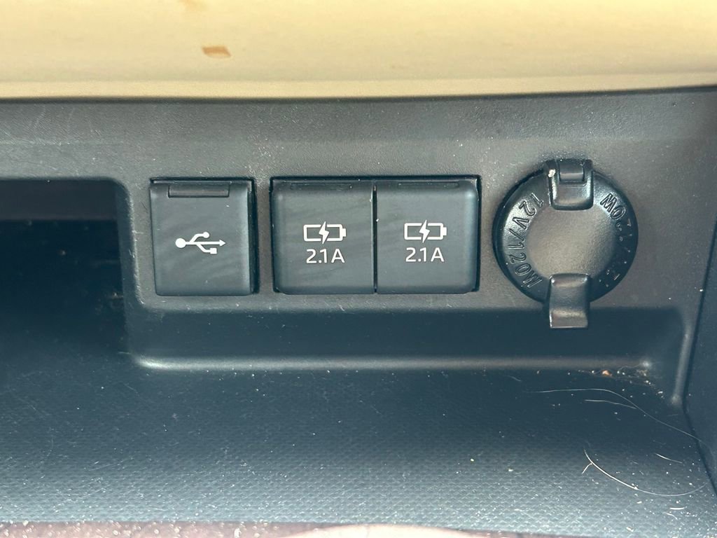 Used 2021 Toyota Highlander Platinum image 35