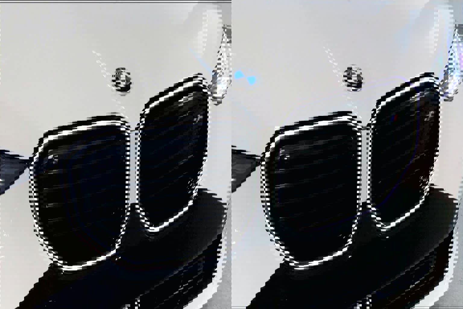 Certified 2025 BMW X3 M50 image 32