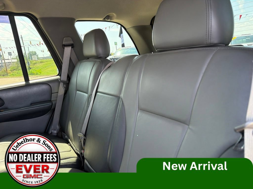 Used 2004 Chevrolet TrailBlazer LT w/ LT Preferred Equipment Group AWD/4WD image 17