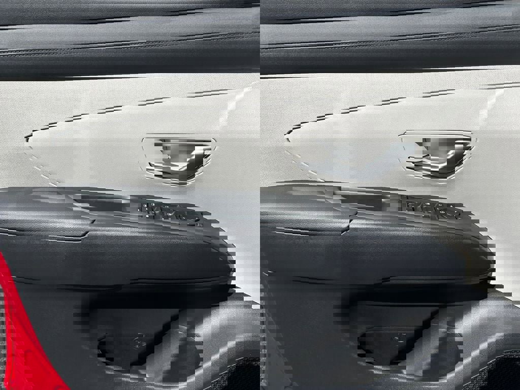 Used 2025 Hyundai Tucson SEL image 22