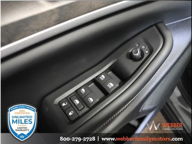 New 2026 Jeep Grand Cherokee Altitude image 14