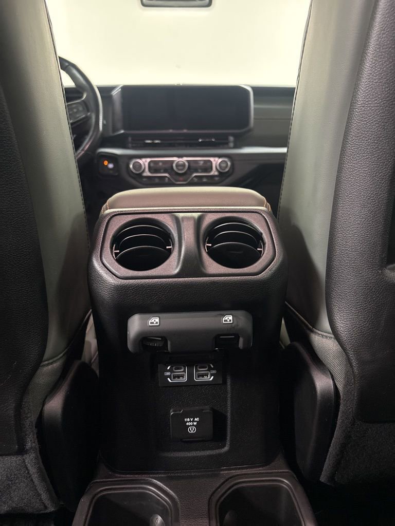 Used 2024 Jeep Gladiator Mojave image 20