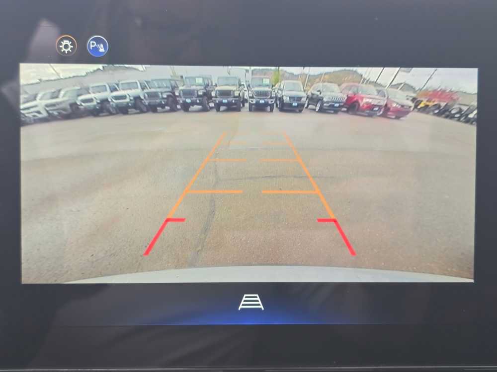 Used 2025 Chevrolet Equinox LT w/ Midnight Edition FWD image 19
