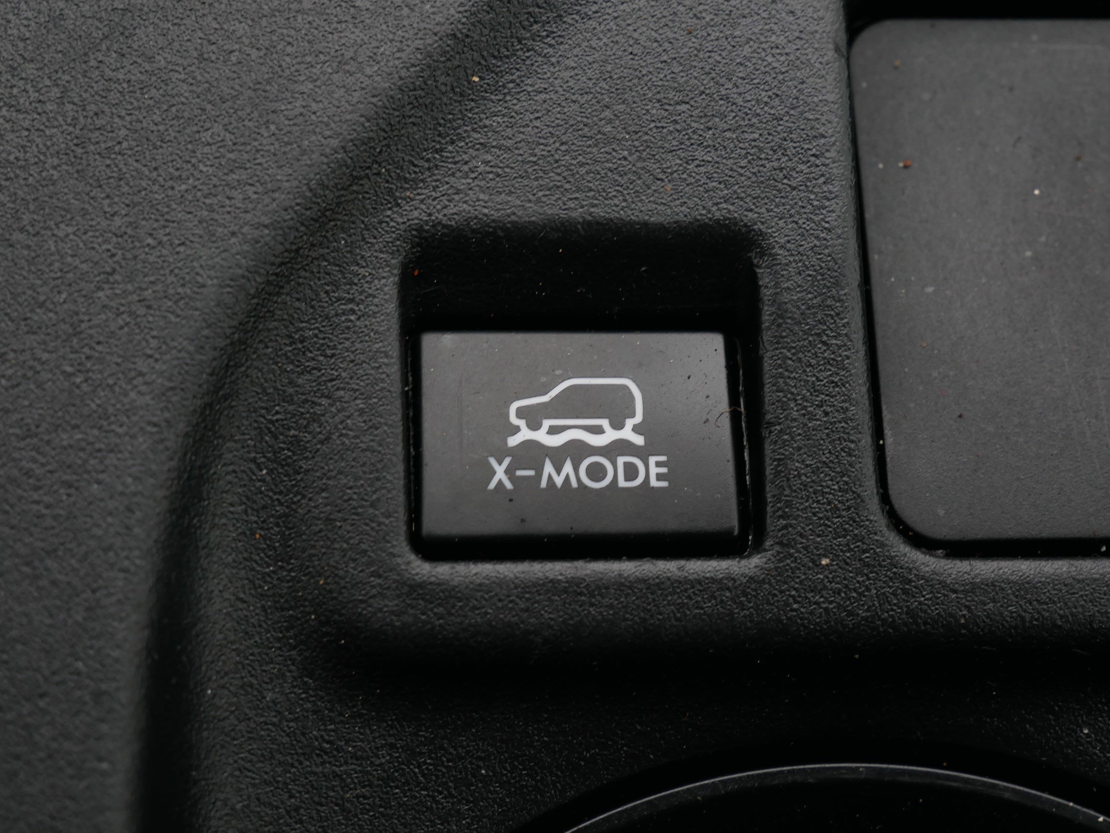 Used 2020 Subaru Crosstrek 2.0i AWD/4WD image 31