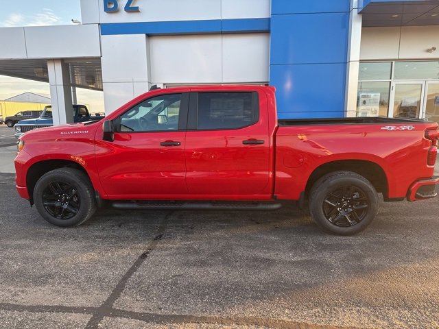 New 2026 Chevrolet Silverado 1500 Custom image 2