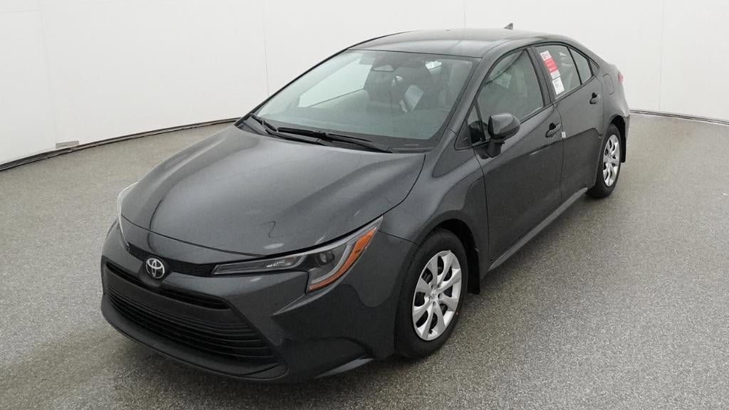 New 2026 Toyota Corolla LE FWD image 32