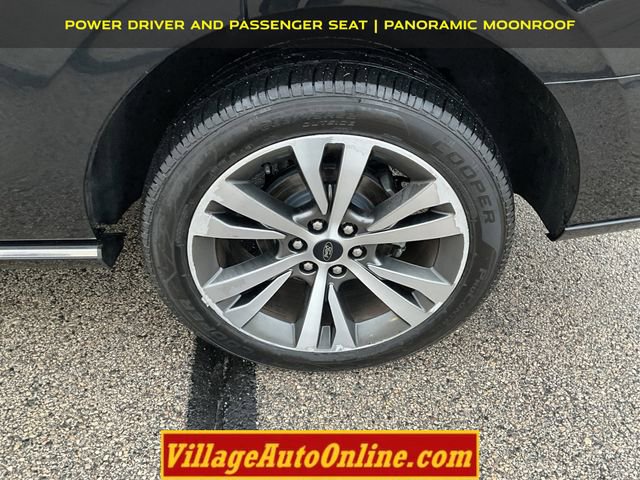 Used 2021 Ford Expedition Platinum image 8
