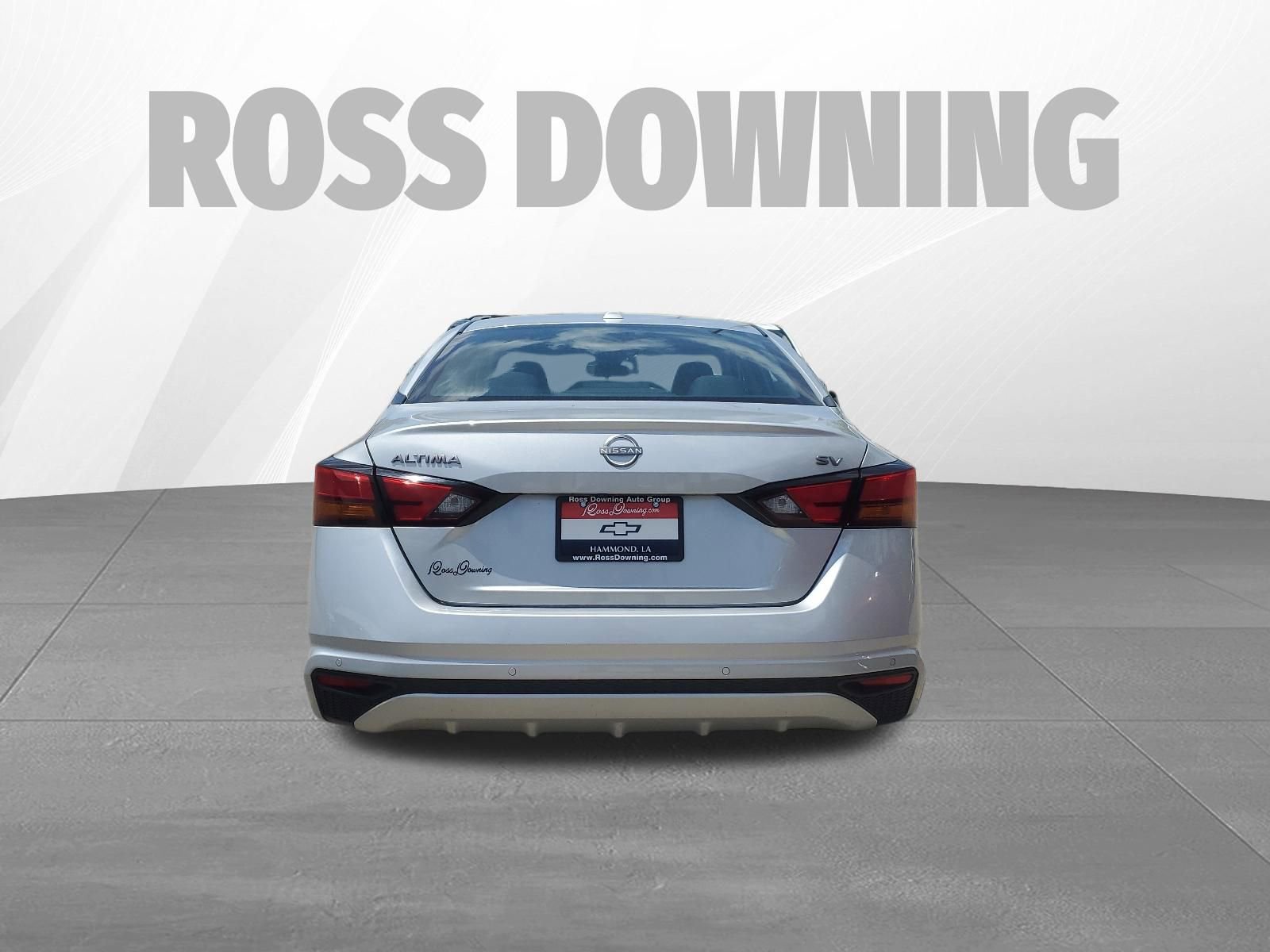 Used 2024 Nissan Altima 2.5 SV FWD image 5