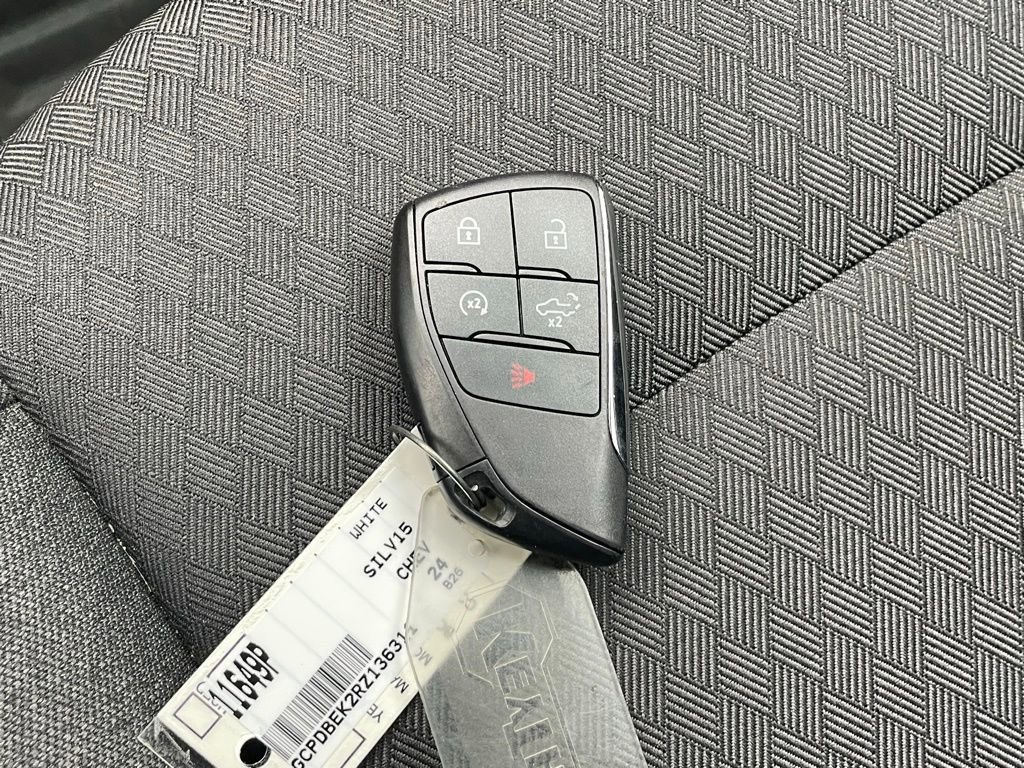 Certified 2024 Chevrolet Silverado 1500 Custom image 35