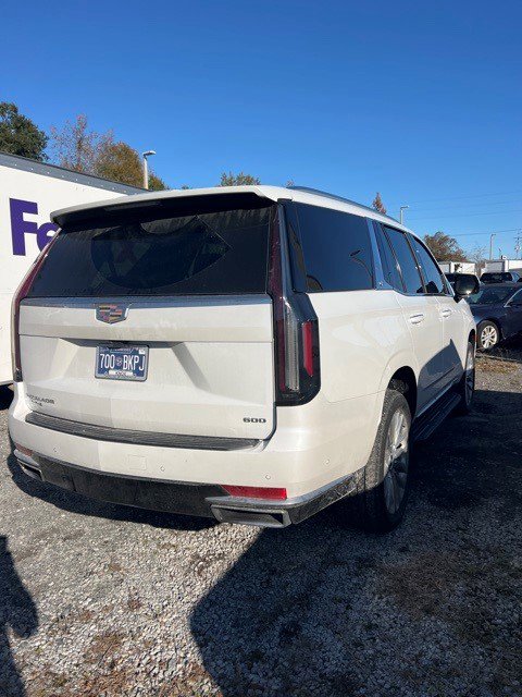 Certified 2024 Cadillac Escalade Premium Luxury image 7