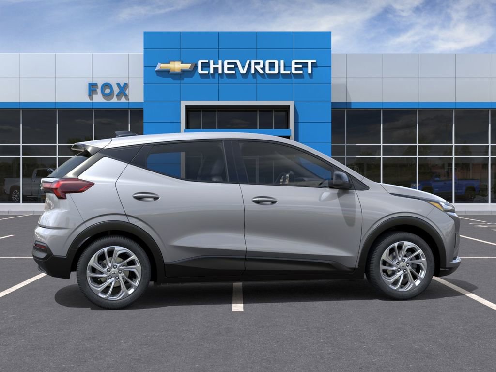 New 2027 Chevrolet Bolt LT FWD image 5