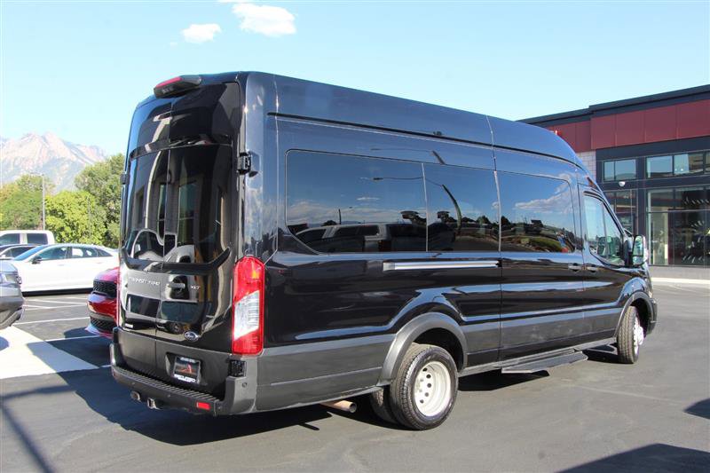 Used 2023 Ford Transit 350 XLT image 6