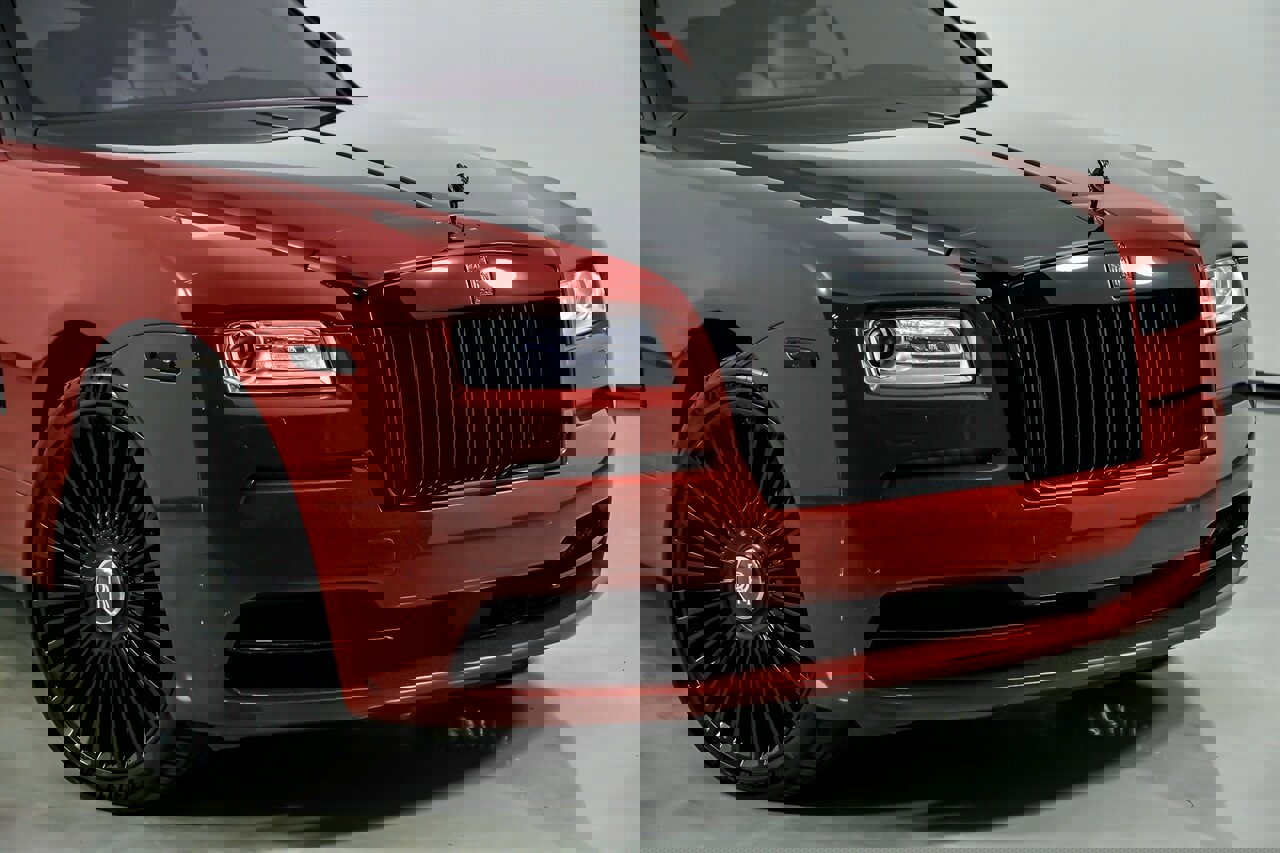 Used 2014 Rolls-Royce Wraith image 3