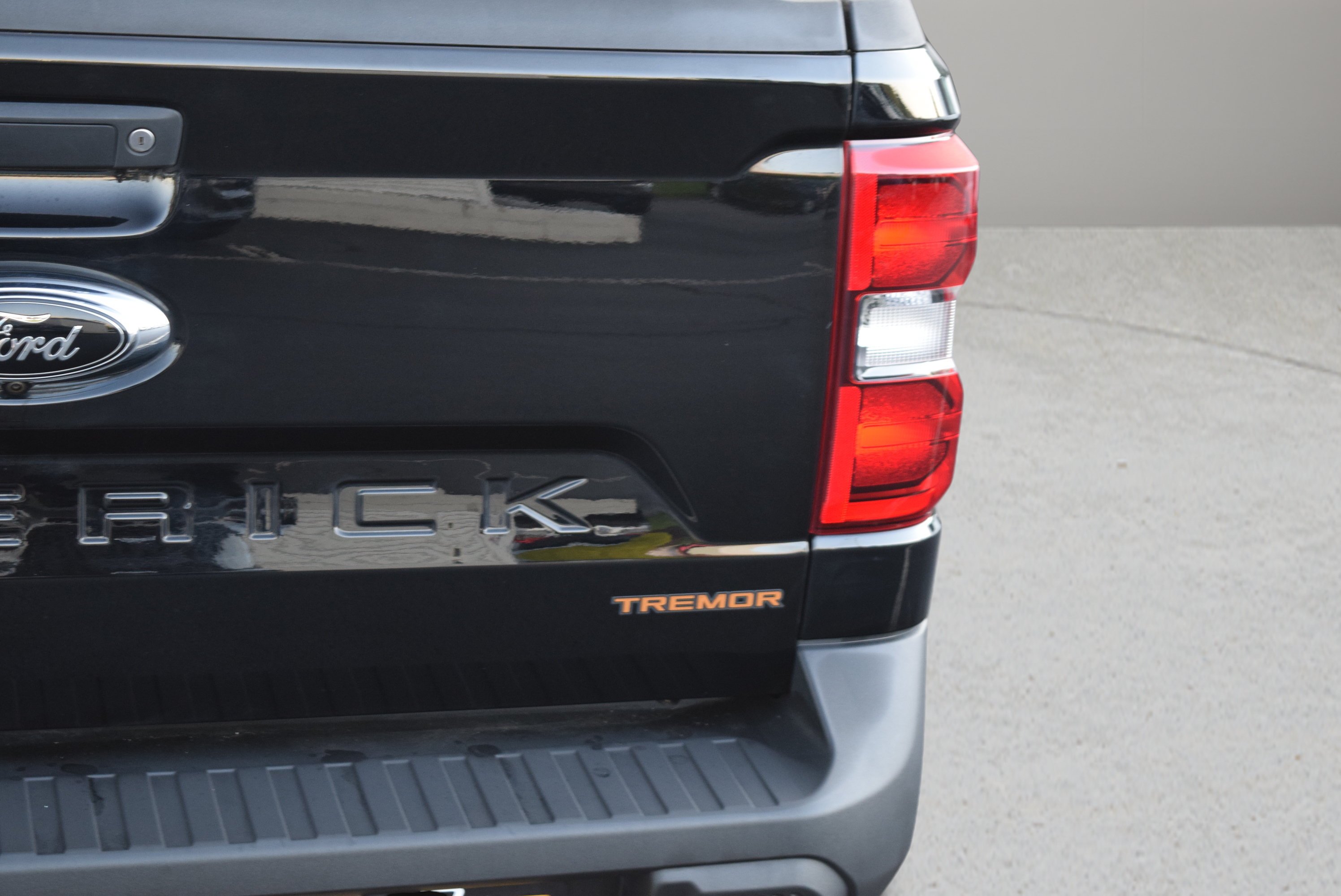 Used 2024 Ford Maverick Tremor w/ Tremor Off-Road Package AWD/4WD image 6