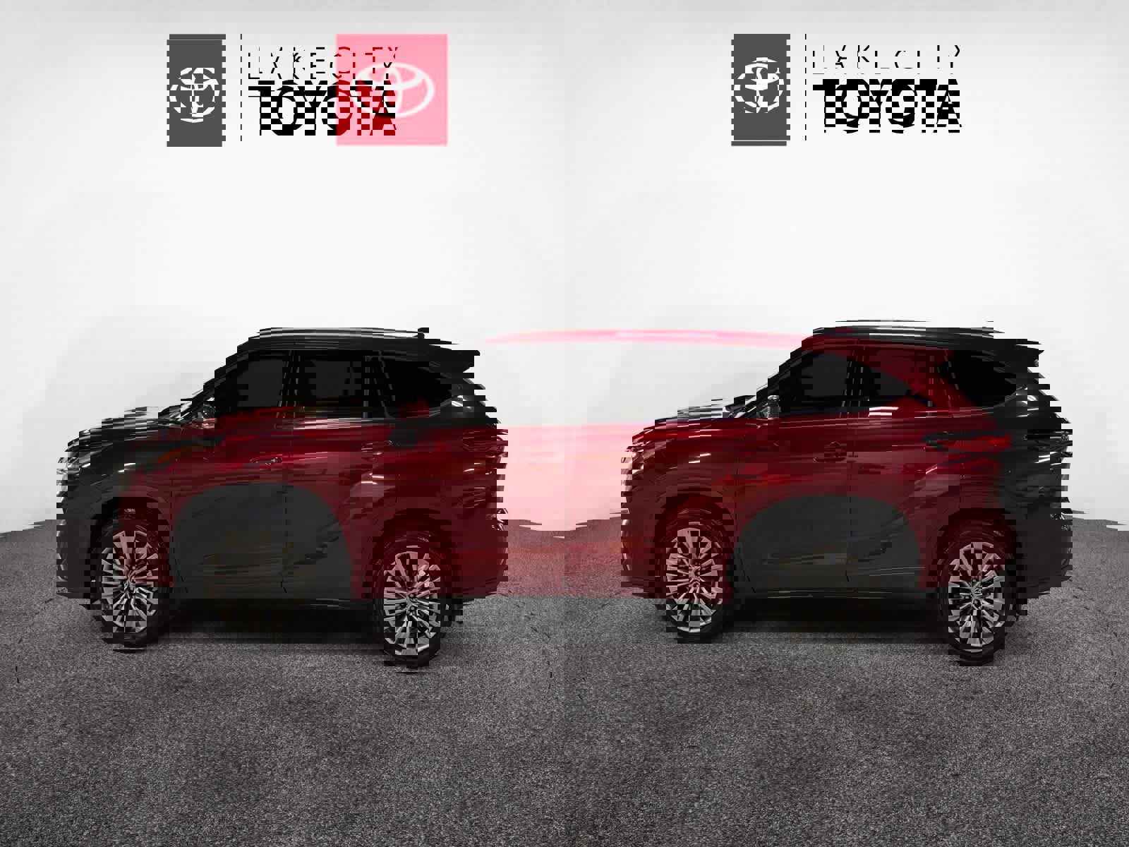 Used 2022 Toyota Highlander Platinum image 3