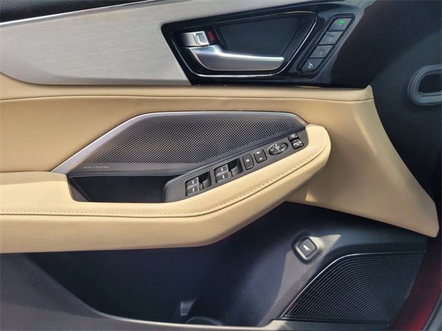 Used 2025 Acura MDX w/ Technology Package image 28