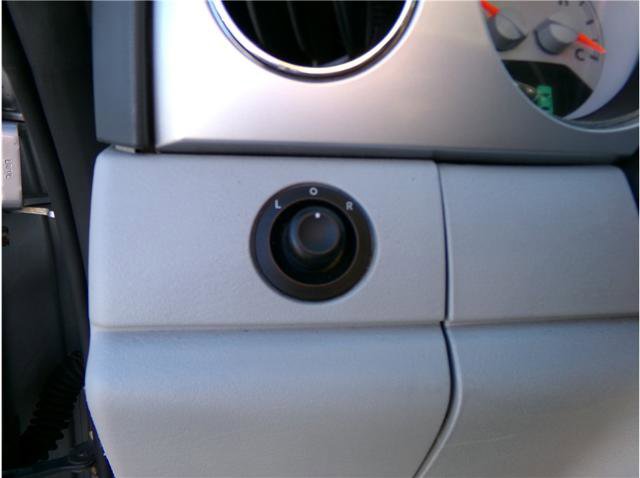 Used 2007 Chrysler PT Cruiser Convertible w/ Spring Special Group image 15