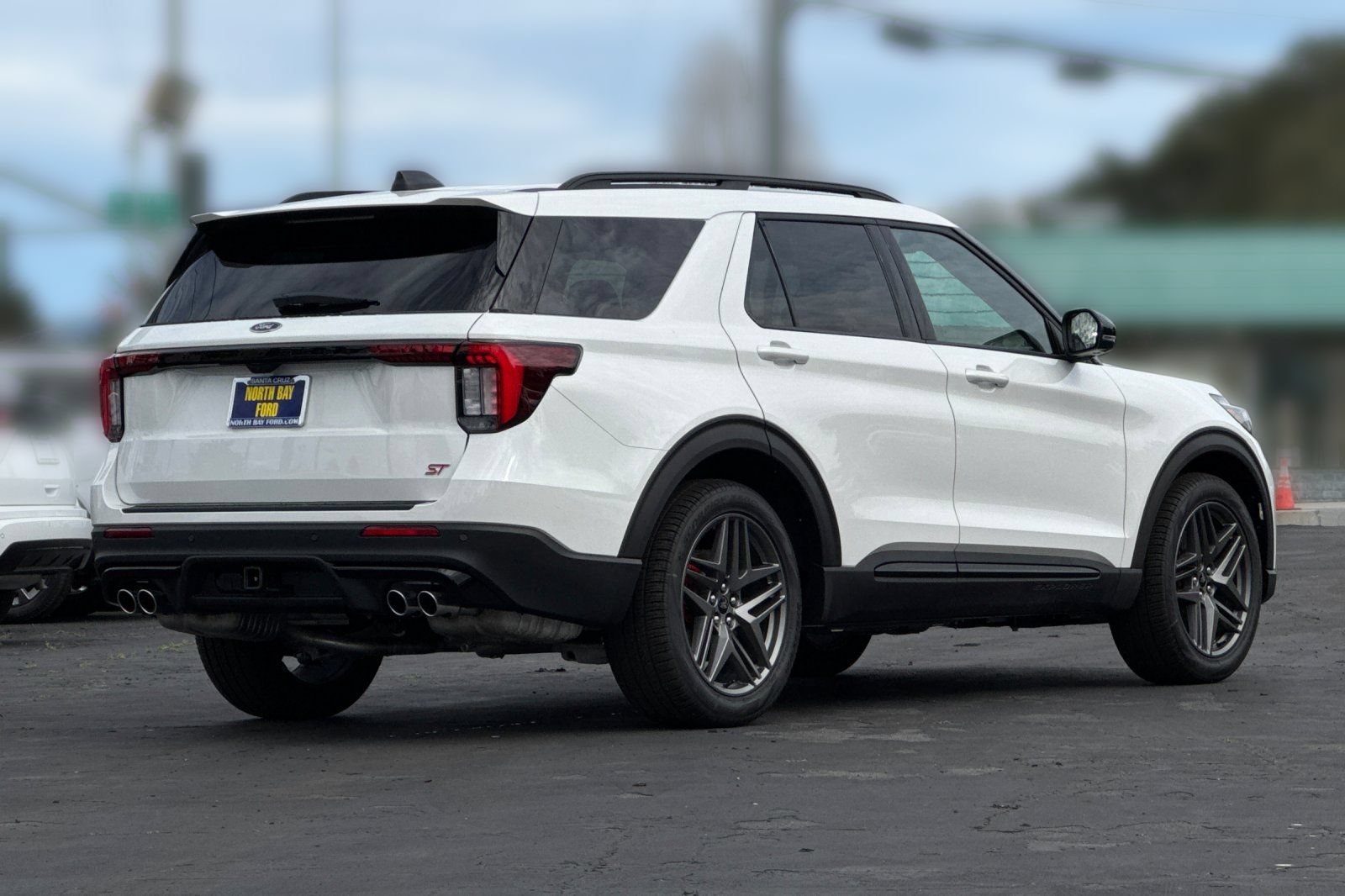 New 2026 Ford Explorer ST w/ Sun And Sound Package AWD/4WD image 3