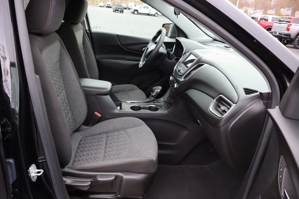 Used 2023 Chevrolet Equinox LT image 19