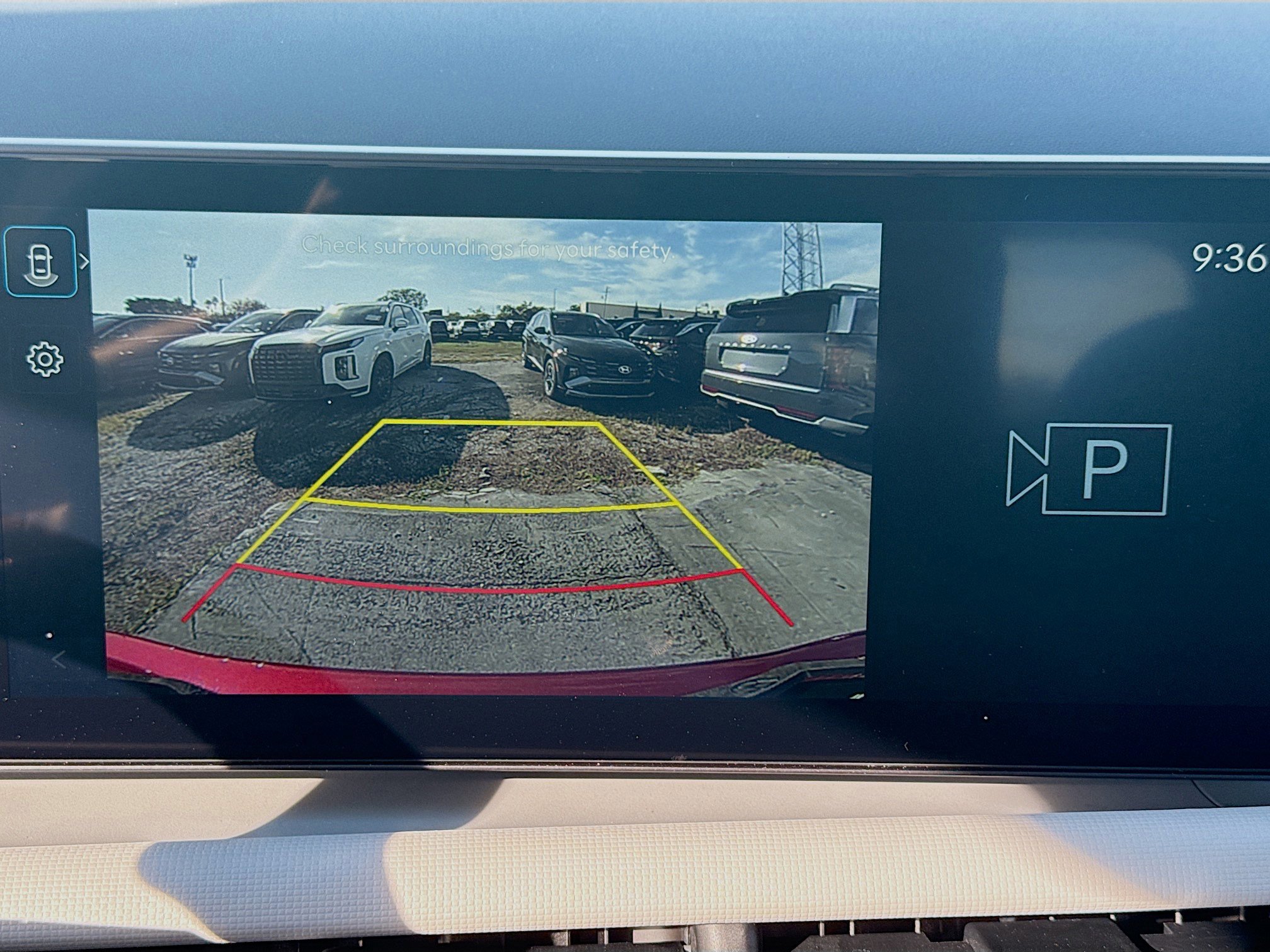 New 2026 Hyundai Tucson SE image 11