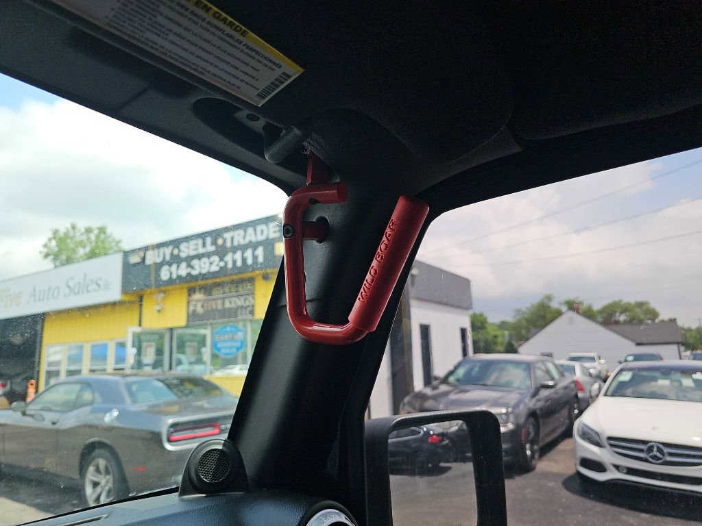 Used 2014 Jeep Wrangler Unlimited Rubicon w/ Connectivity Group image 36